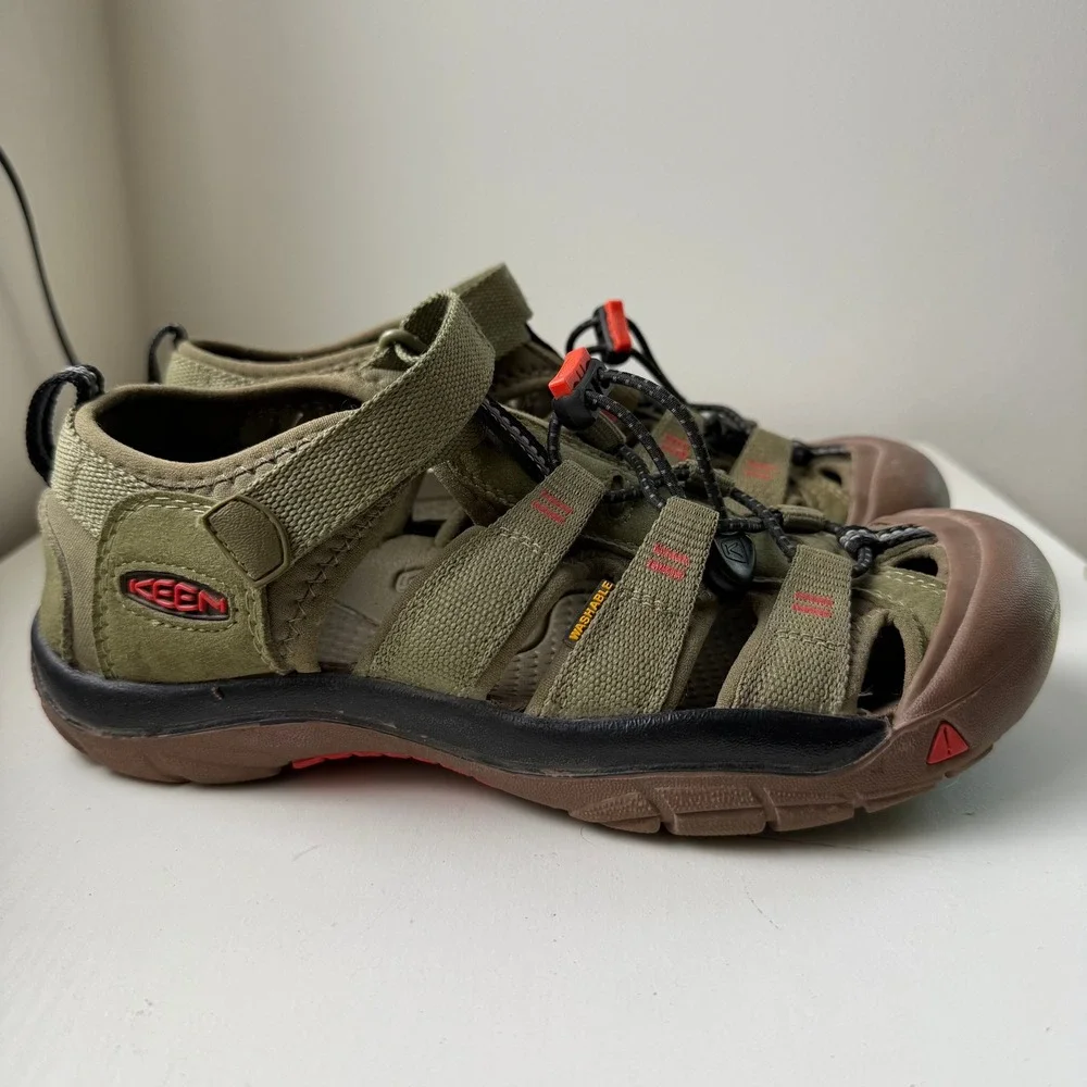 KEEN Newport H2 Kid's Sandals Size 5 Olive Green Orange Outdoor Water Shoe
